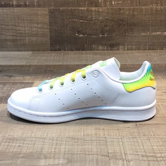 Adidas - Disney Tinkerbell Stan Smith - Picture 3 of 7